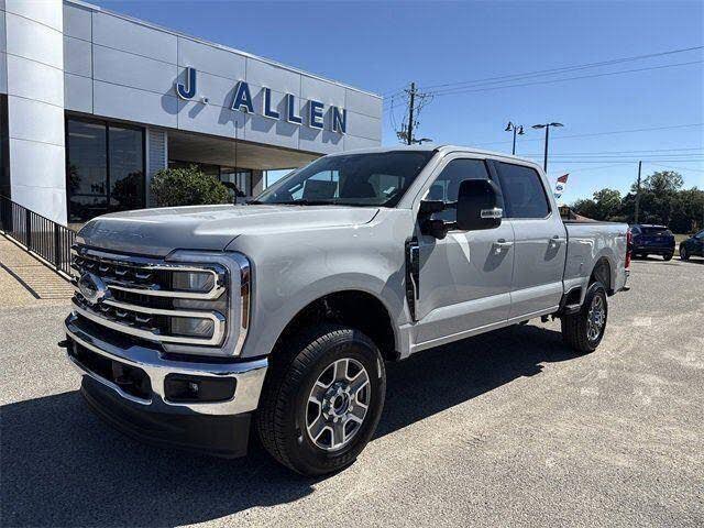 2026 Ford F-250 Super Duty Lariat Crew Cab 4WD