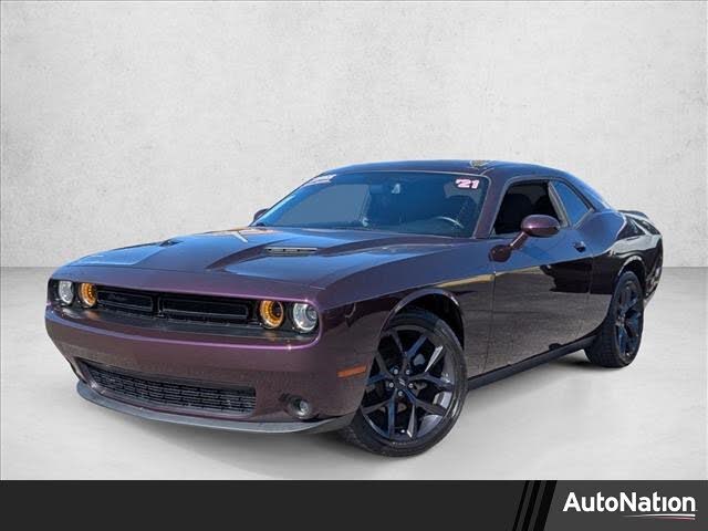2021 Dodge Challenger SXT RWD