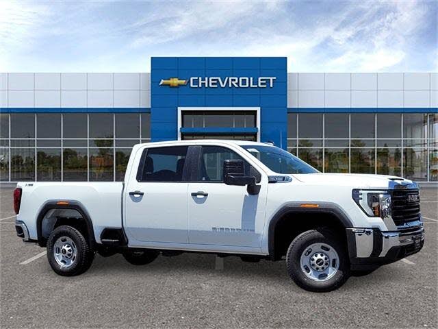 2025 GMC Sierra 2500HD Pro Crew Cab 4WD