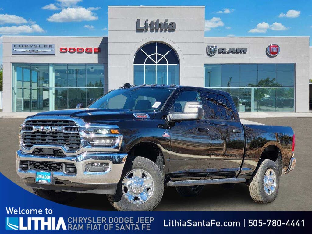2025 RAM 2500 Tradesman Crew Cab 4WD