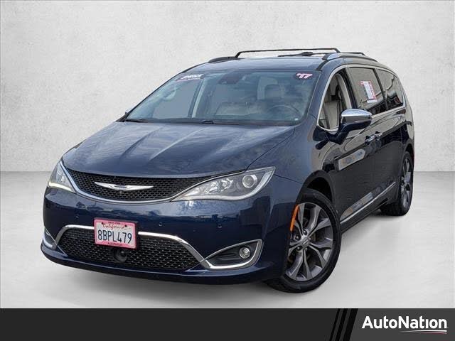 2017 Chrysler Pacifica Limited FWD