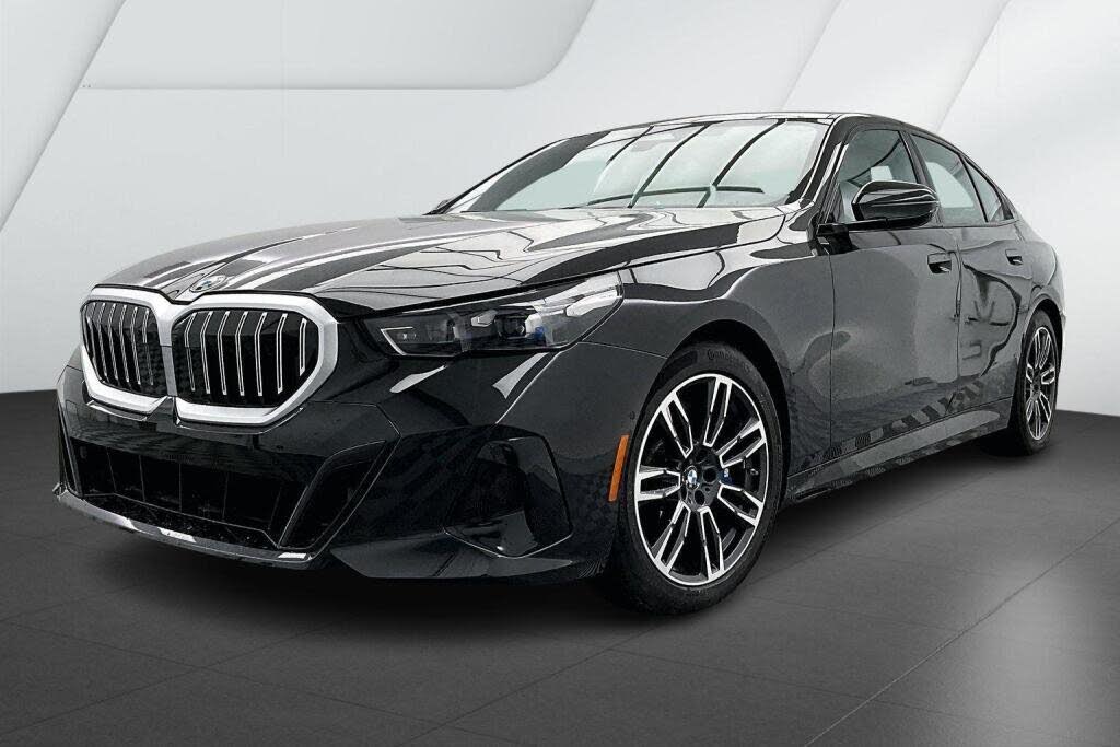 2025 BMW 5 Series 540i xDrive