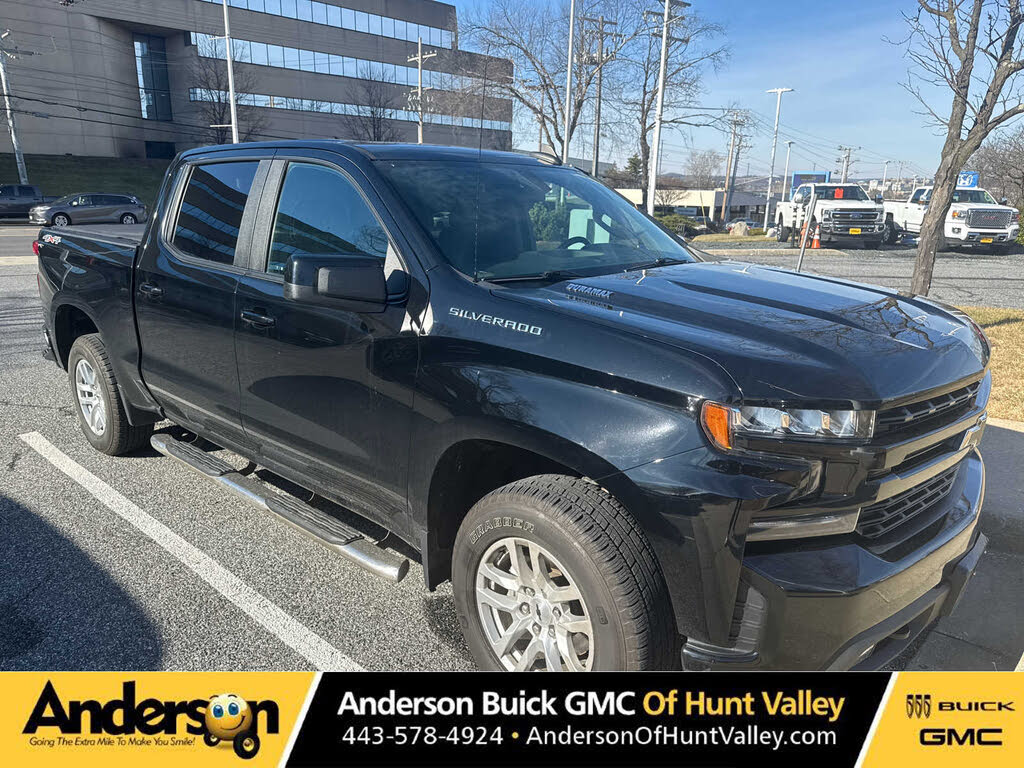 2020 Chevrolet Silverado 1500 RST Crew Cab 4WD