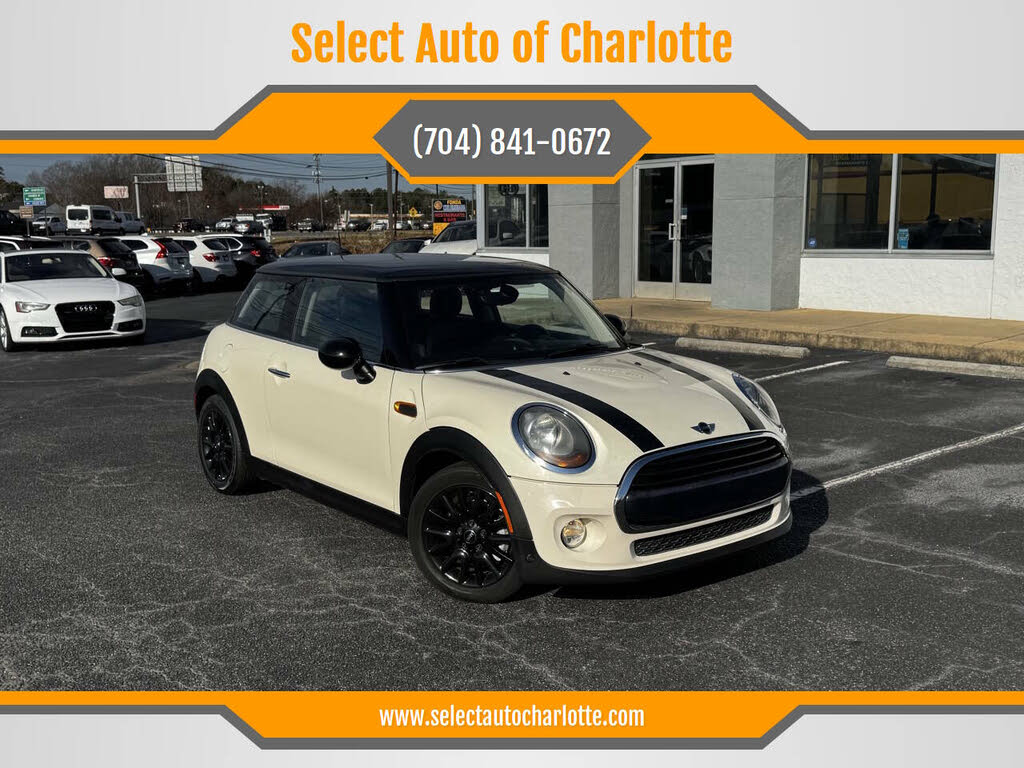 2016 MINI Cooper 2-Door Hatchback FWD