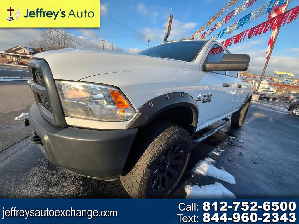 2016 RAM 2500 Tradesman Crew Cab LB 4WD