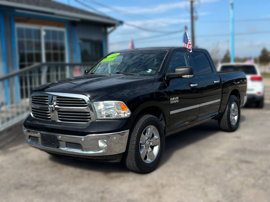 2014 RAM 1500 Lone Star Crew Cab RWD