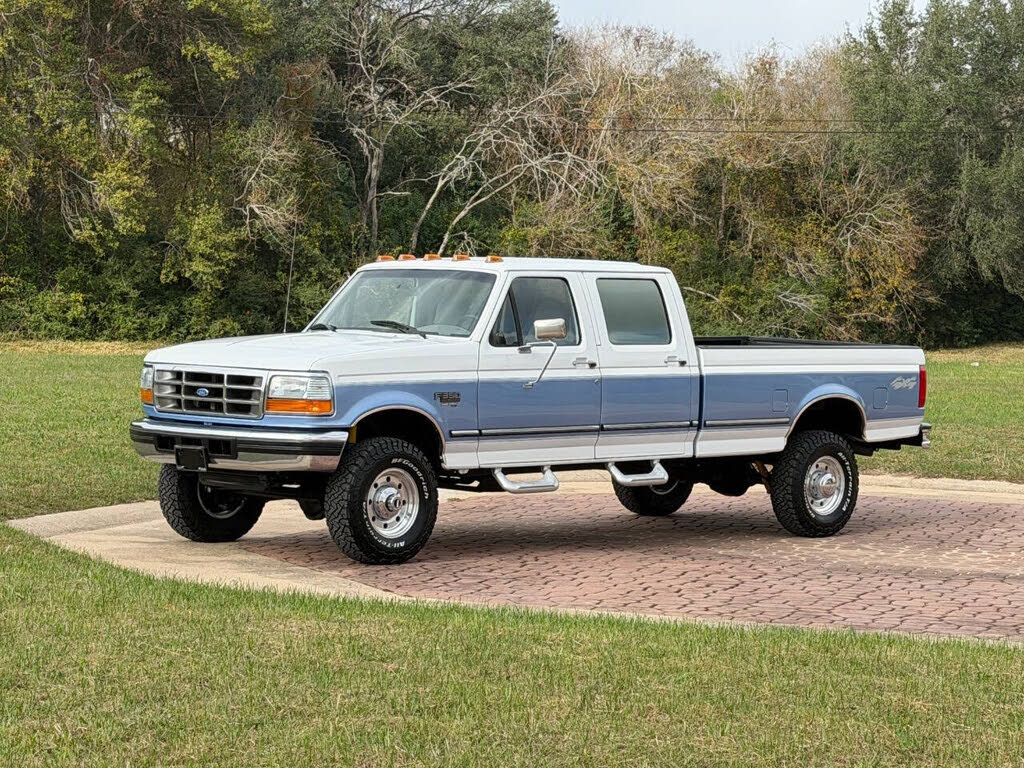 1997 Ford F-350 XLT Crew Cab LB 4WD