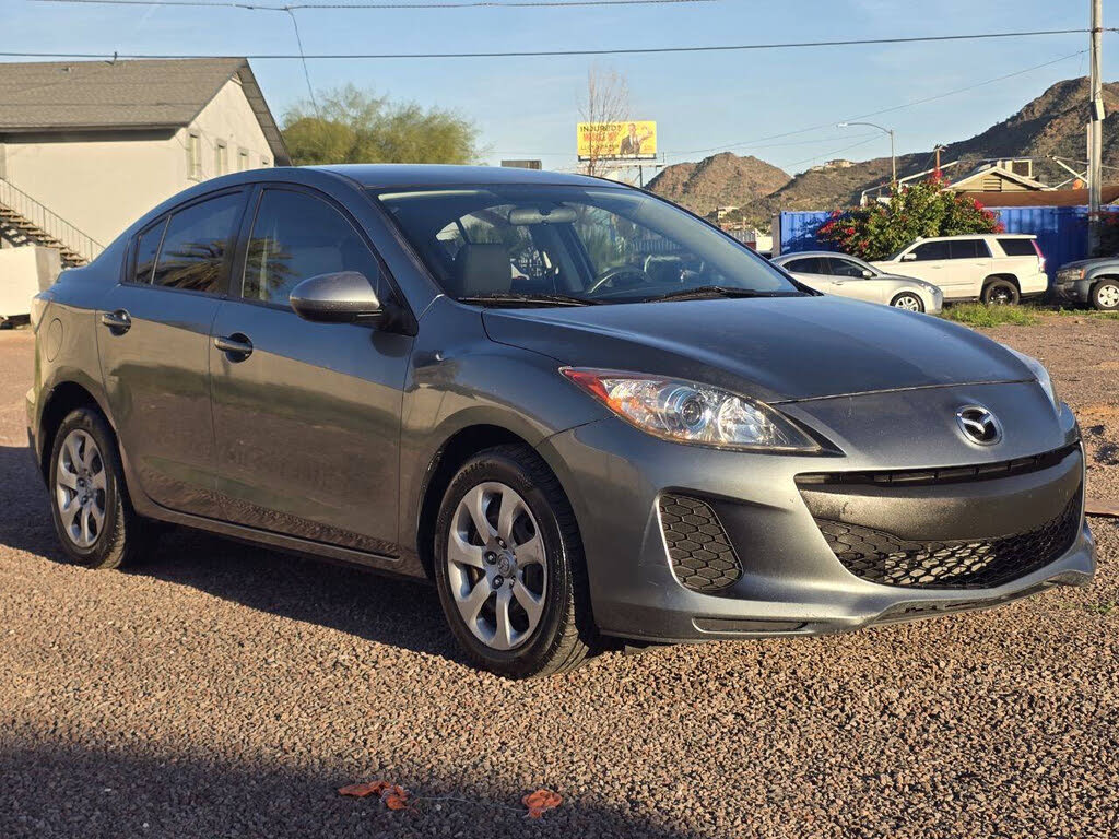 2013 Mazda MAZDA3 i Sport