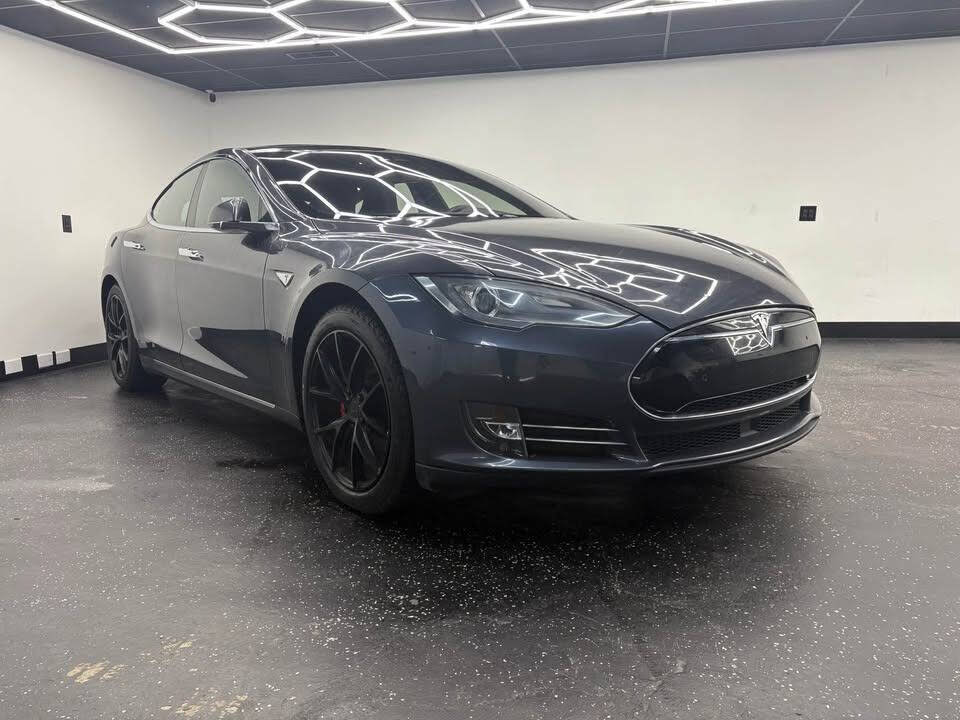 2015 Tesla Model S P85D AWD