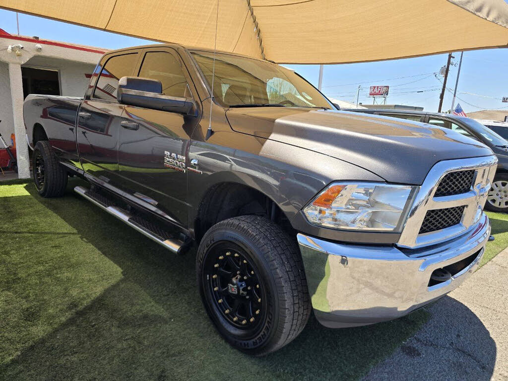 2017 RAM 2500 Tradesman Crew Cab LB 4WD