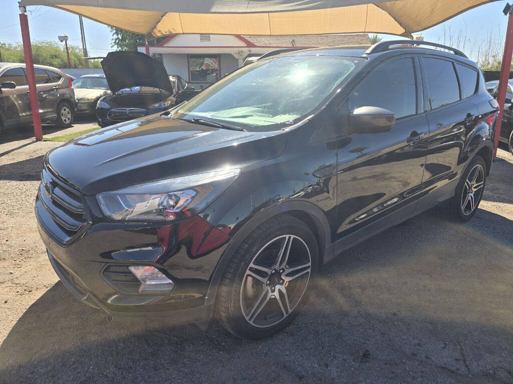 2019 Ford Escape SEL FWD
