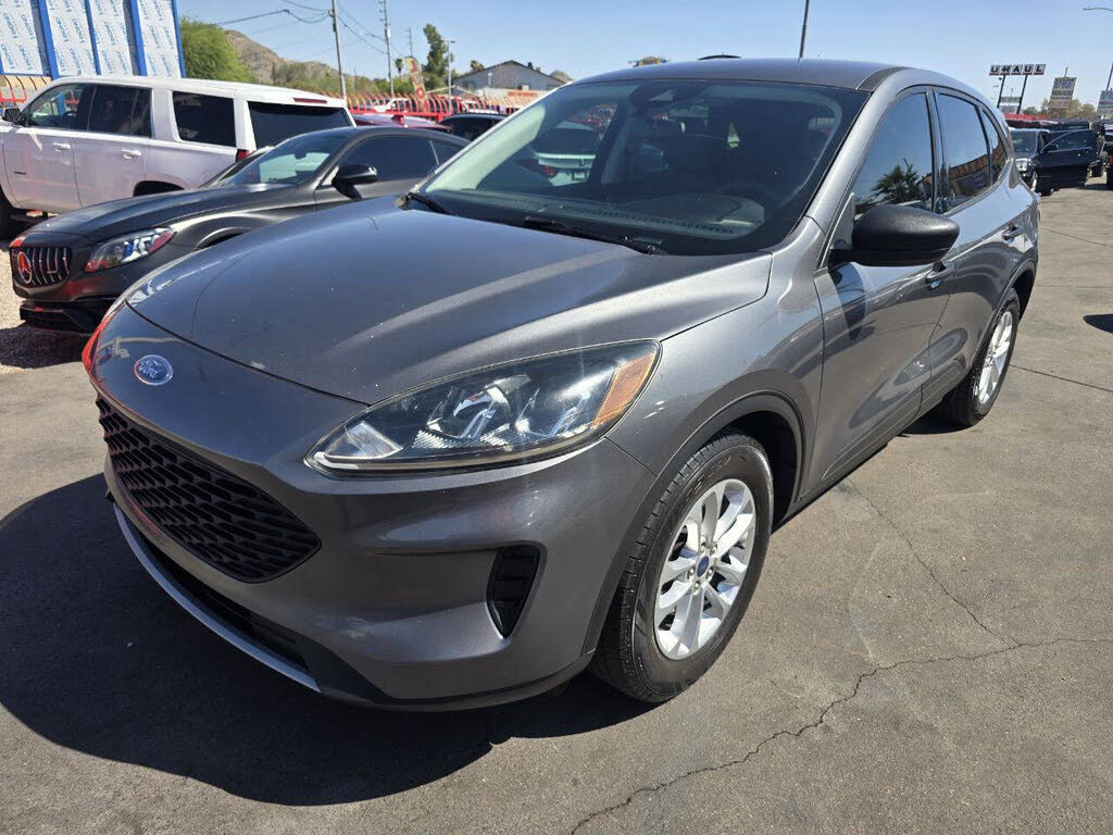 2022 Ford Escape S FWD