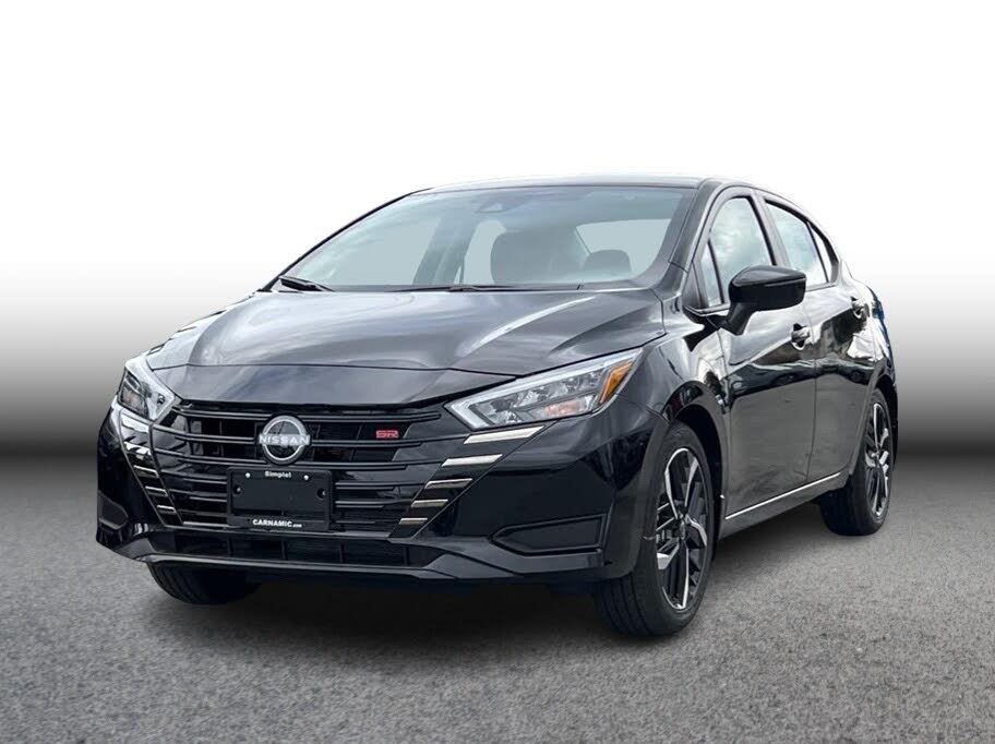 2025 Nissan Versa SR FWD