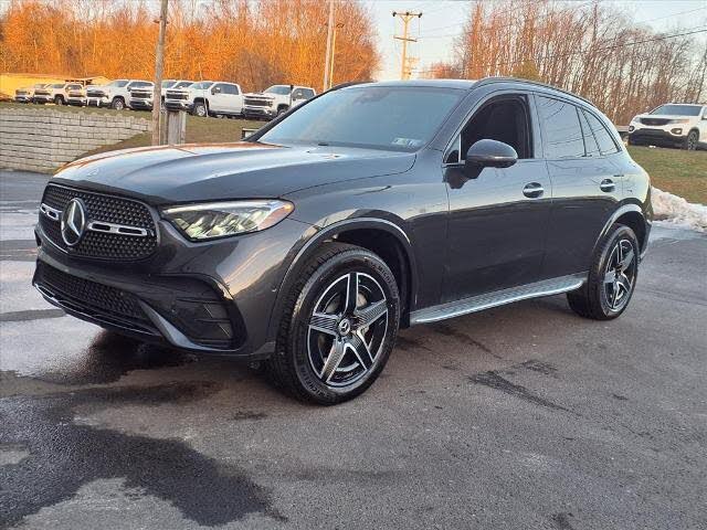 2025 Mercedes-Benz GLC 300 4MATIC