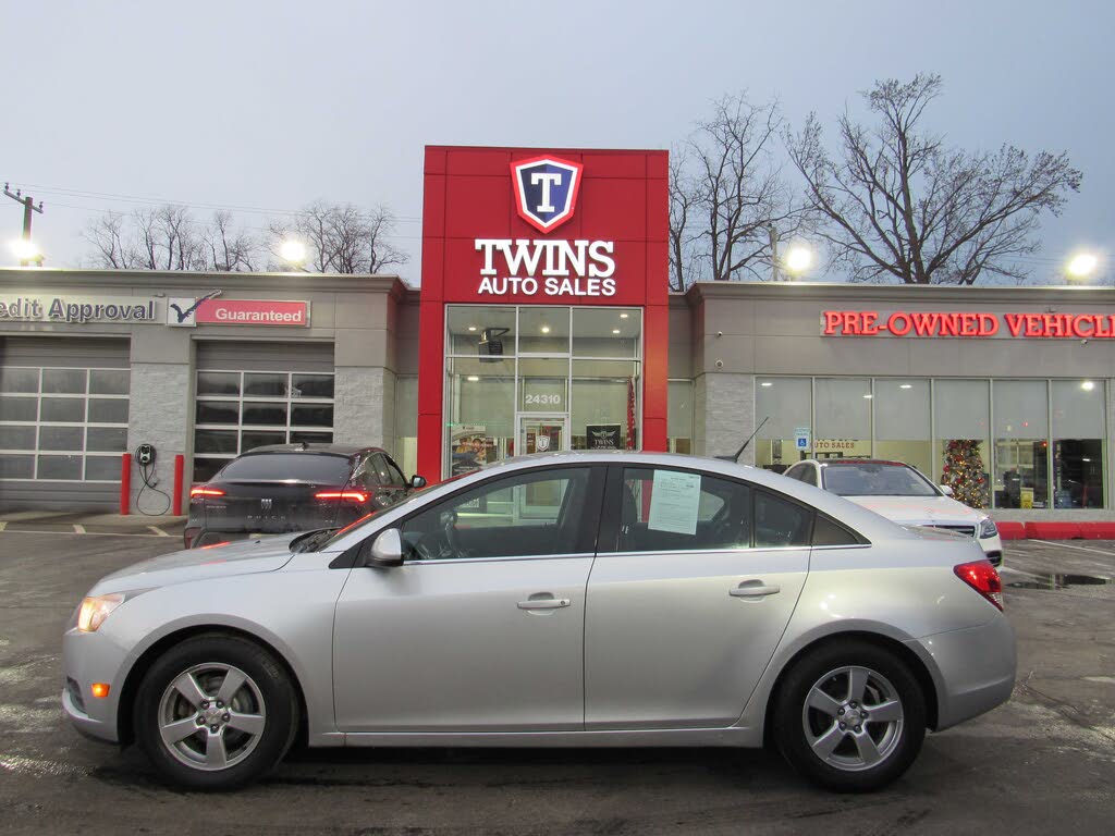 2014 Chevrolet Cruze 1LT Sedan FWD