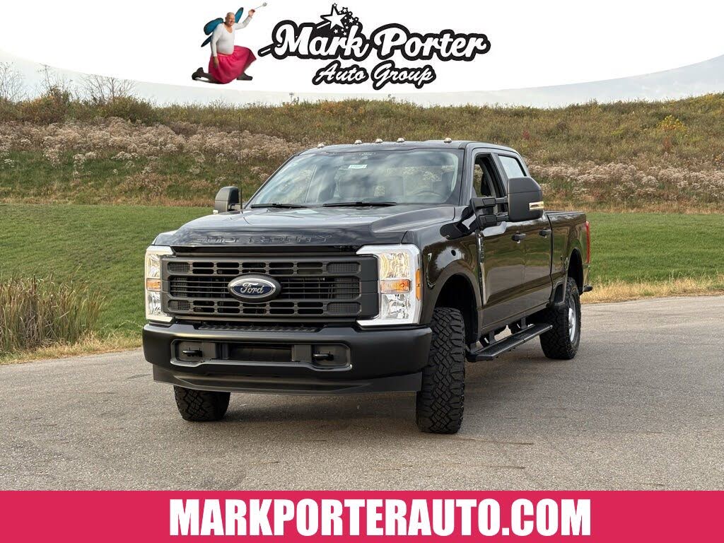 2026 Ford F-250 Super Duty XL Crew Cab 4WD