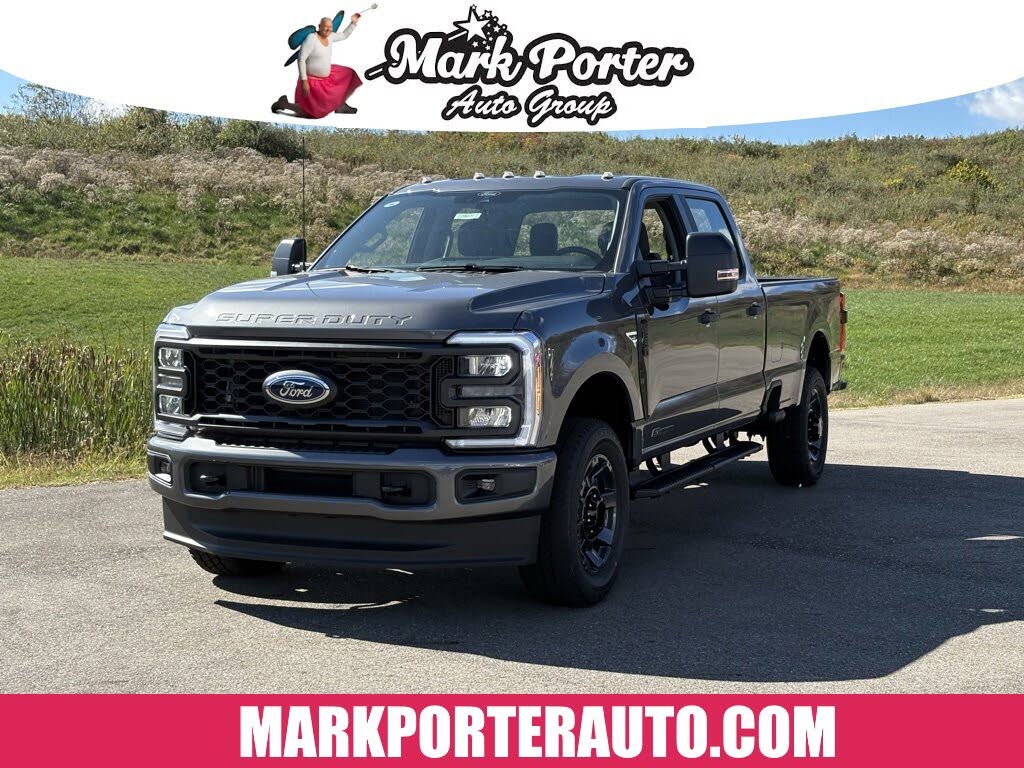 2026 Ford F-350 Super Duty XL Crew Cab 4WD