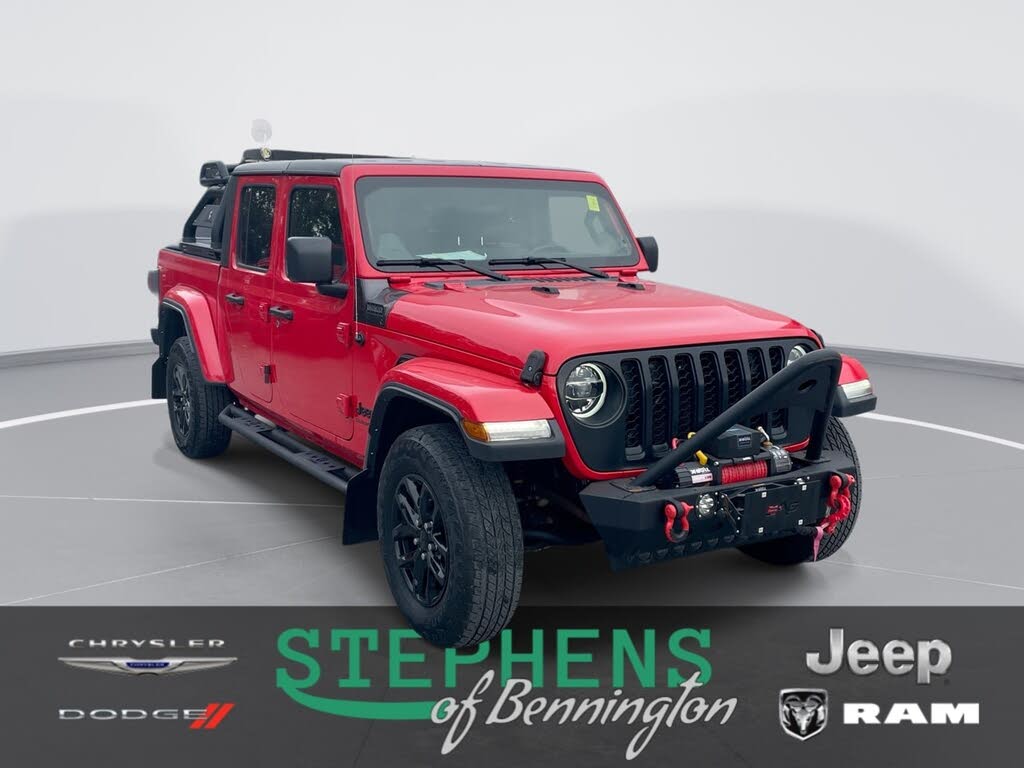 2021 Jeep Gladiator Sport S Crew Cab 4WD