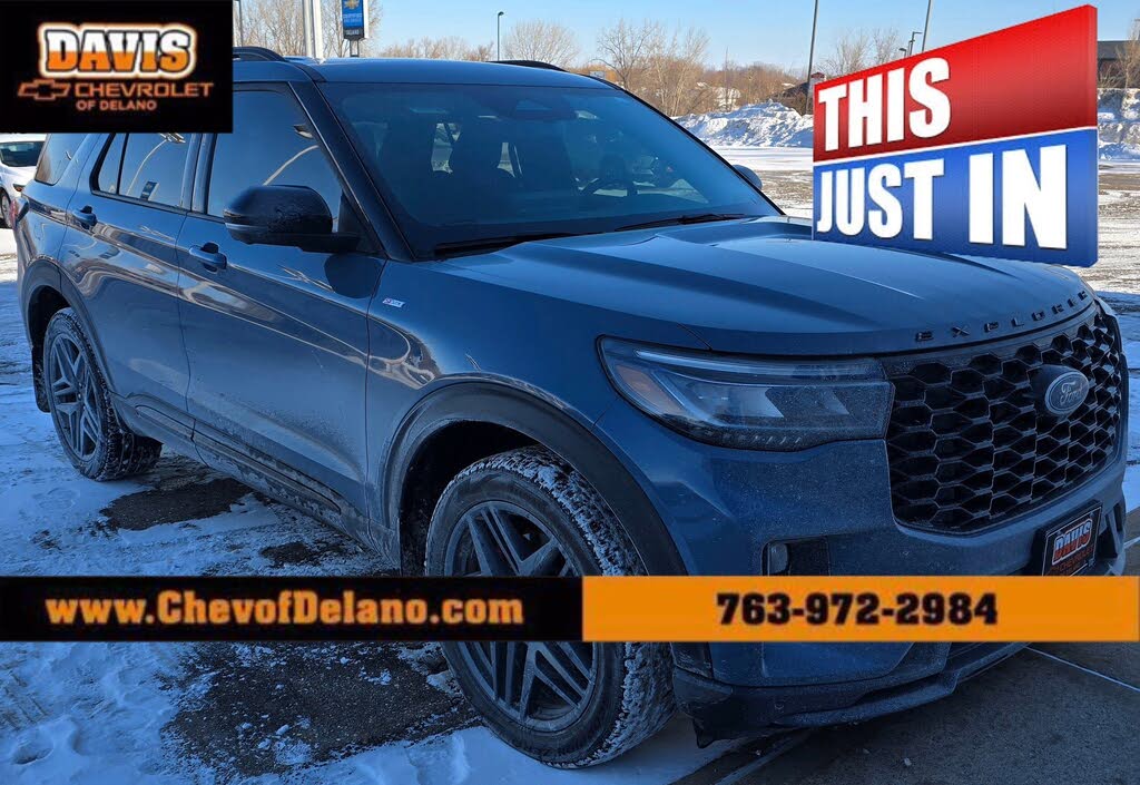 2025 Ford Explorer ST-Line AWD