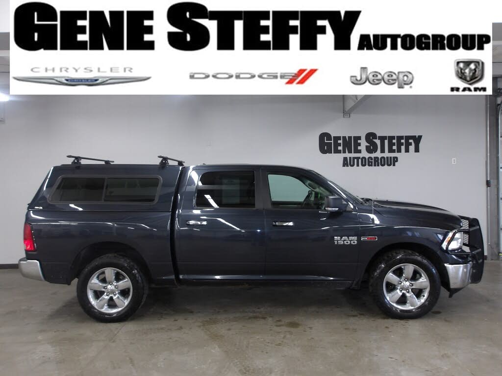 2016 RAM 1500 SLT Crew Cab 4WD