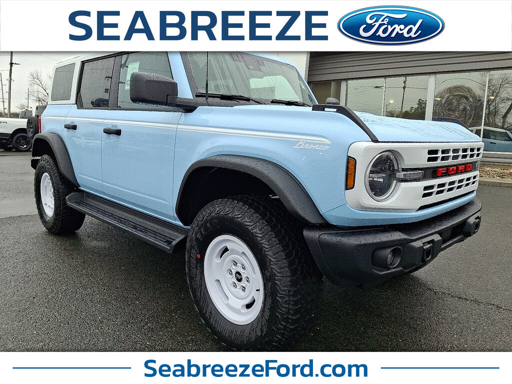 2025 Ford Bronco Heritage Edition 4-Door 4WD