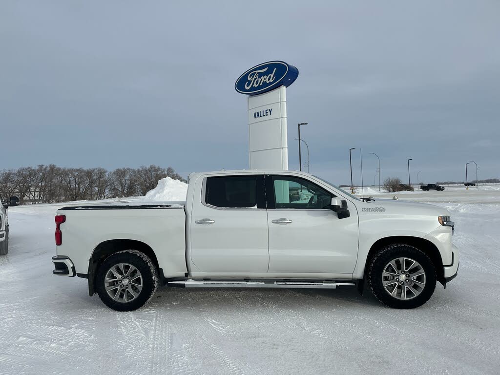 2019 Chevrolet Silverado 1500 High Country Crew Cab 4WD