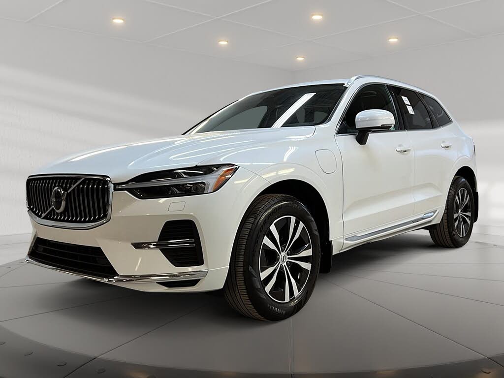 2022 Volvo XC60 T8 Recharge Inscription Expression eAWD