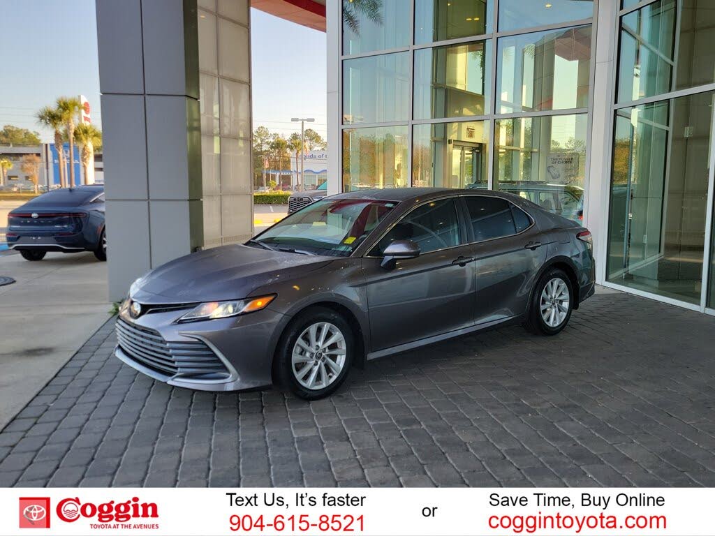 2023 Toyota Camry LE FWD