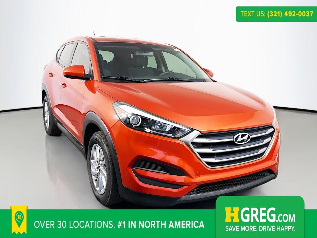 2016 Hyundai Tucson 2.0L SE FWD with Beige Seats
