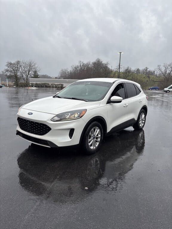 2020 Ford Escape SE FWD