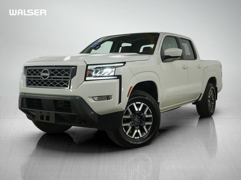 2024 Nissan Frontier SL 4dr Crew Cab 4WD