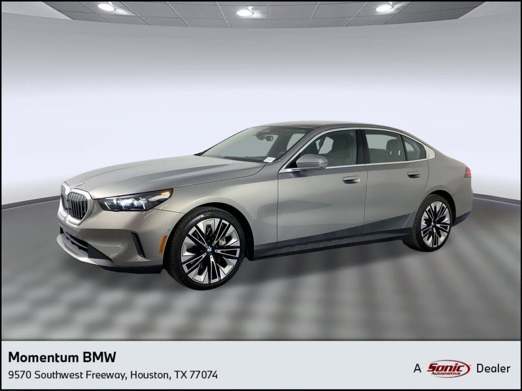 2025 BMW 5 Series 540i xDrive