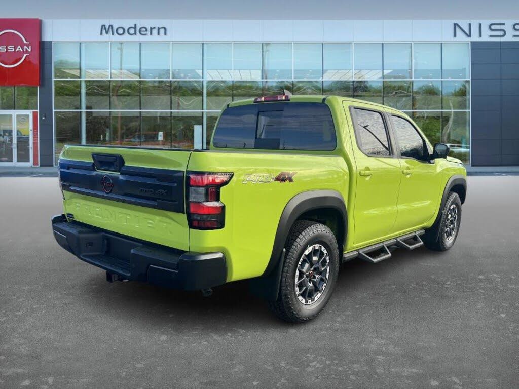 2026 Nissan Frontier PRO-4X Crew Cab 4WD