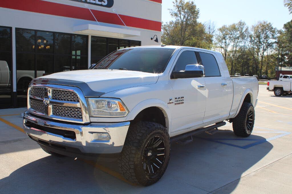 2015 RAM 2500 Laramie Mega Cab 4WD