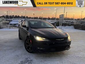 Chrysler 200 S Sedan AWD