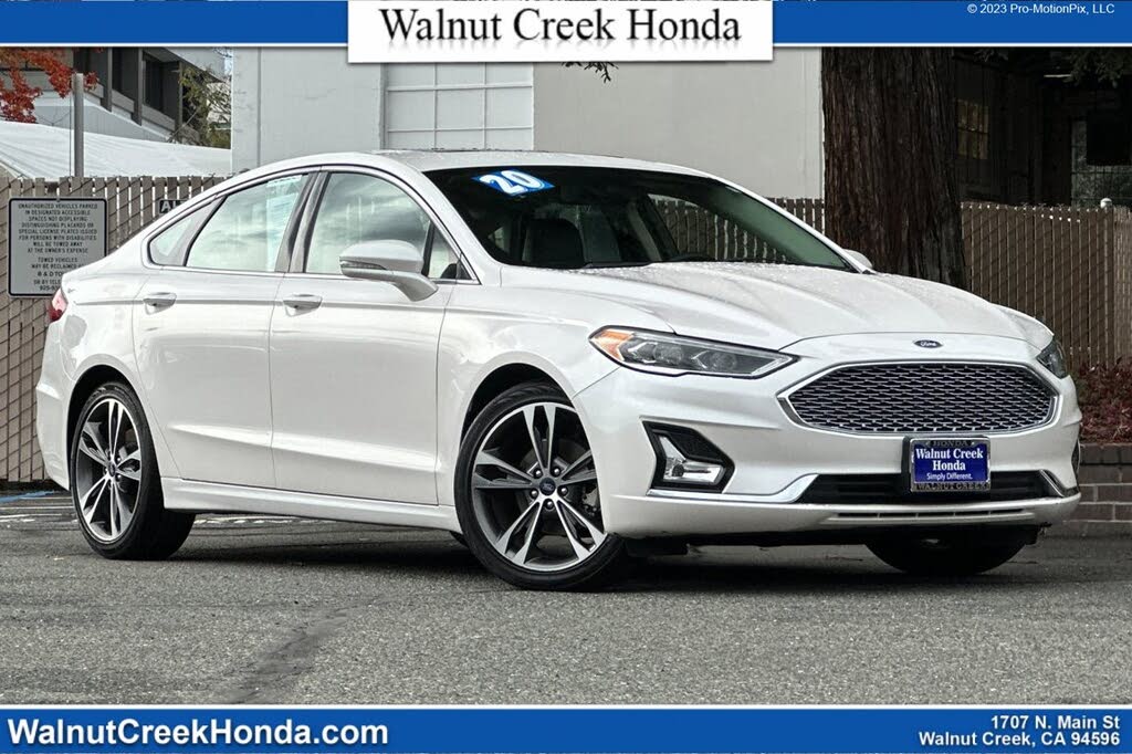 2020 Ford Fusion Titanium FWD