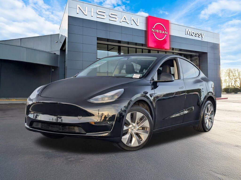 2023 Tesla Model Y Long Range AWD