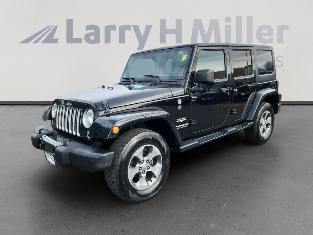 2017 Jeep Wrangler Unlimited Sahara 4WD