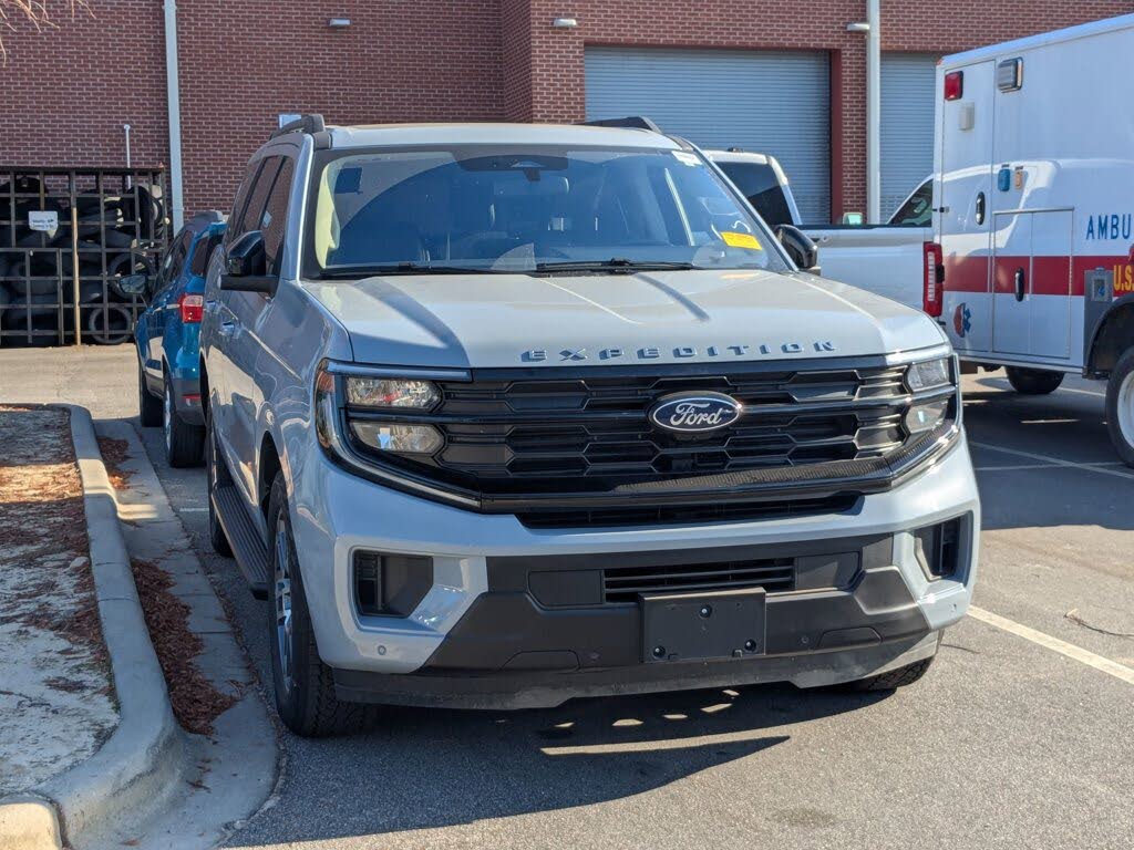 2025 Ford Expedition Active 4WD