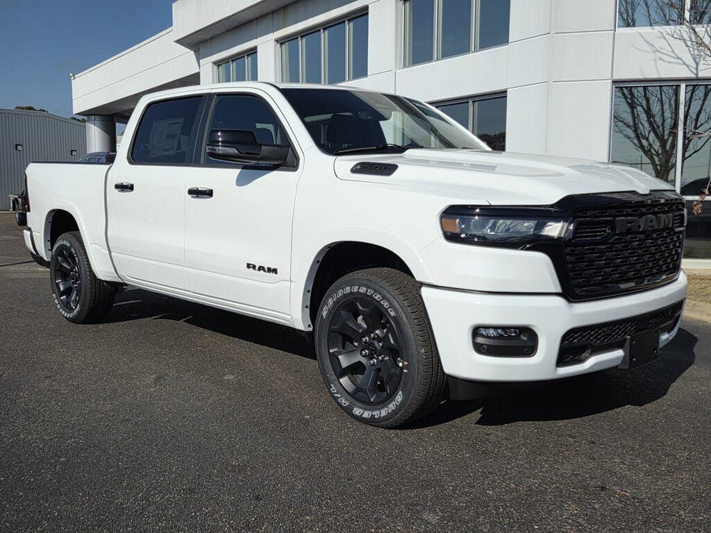 2026 RAM 1500 Big Horn Crew Cab 4WD