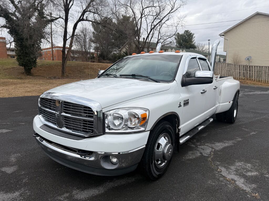2008 Dodge RAM 3500 SLT Quad Cab LB DRW RWD