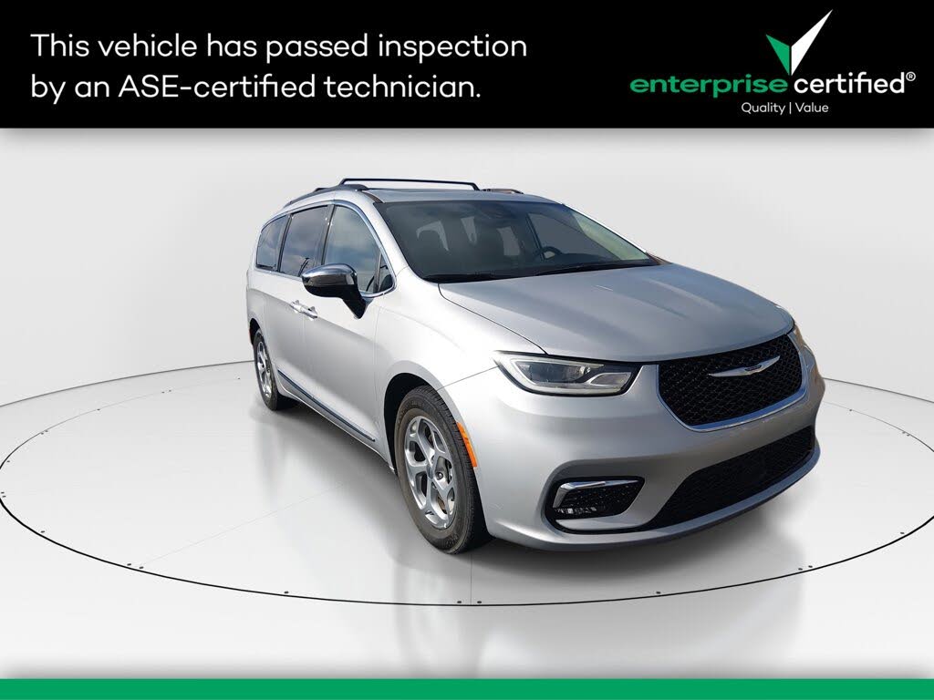 2023 Chrysler Pacifica Limited FWD