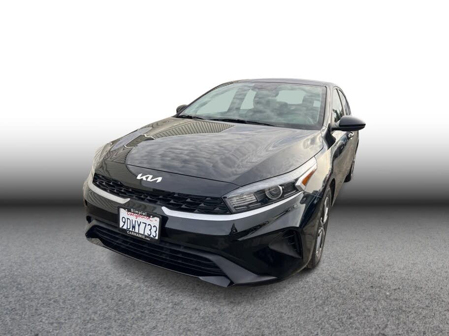 2023 Kia Forte LXS FWD