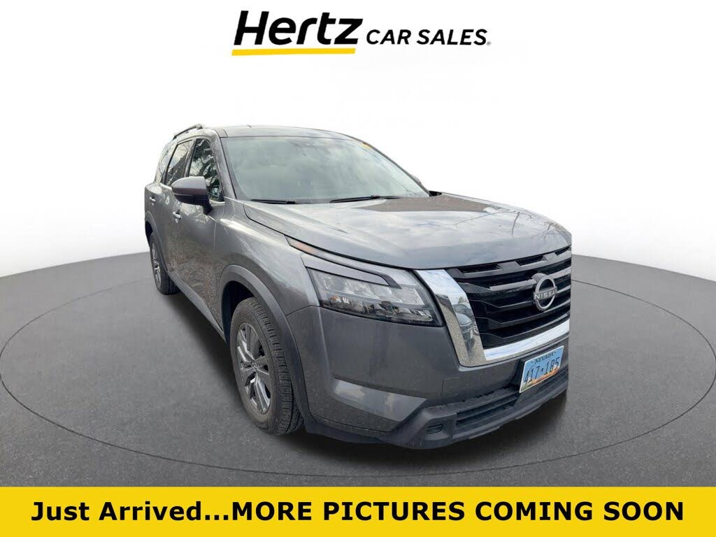 2025 Nissan Pathfinder SV 4WD