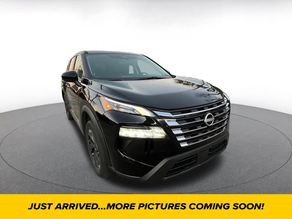 2025 Nissan Rogue SV FWD