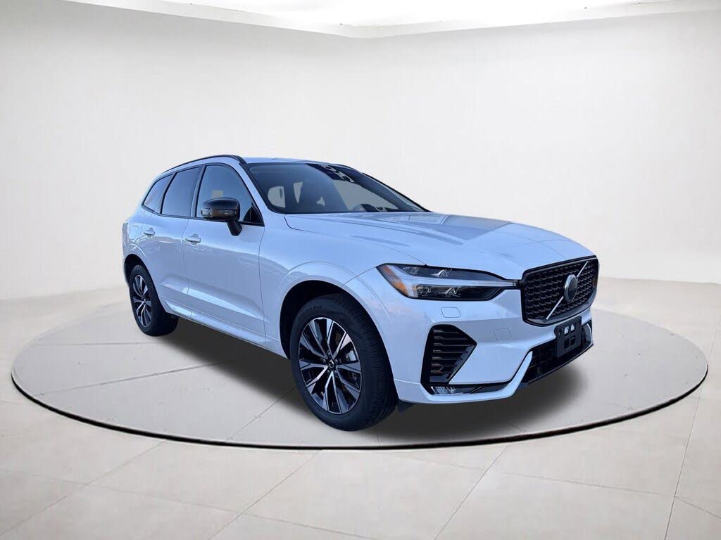 2025 Volvo XC60 B5 Core Dark Theme AWD