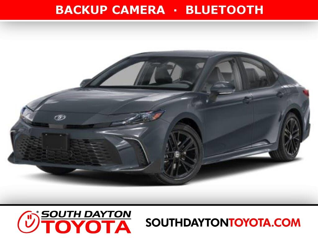 2026 Toyota Camry SE FWD