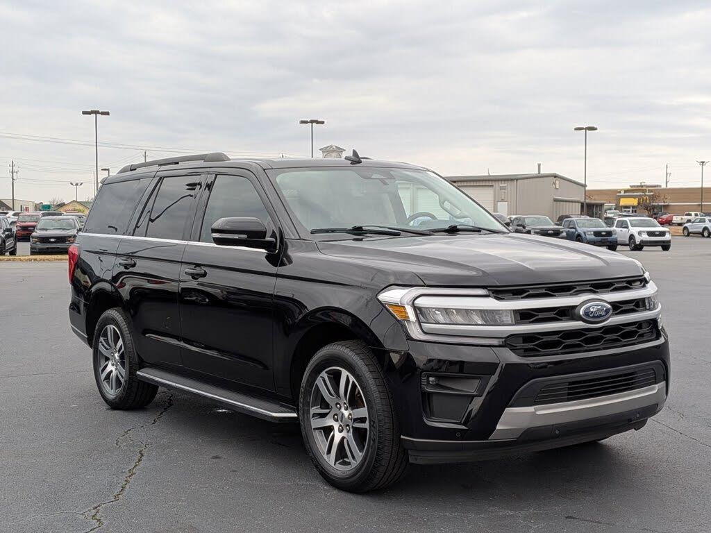 2022 Ford Expedition XLT RWD