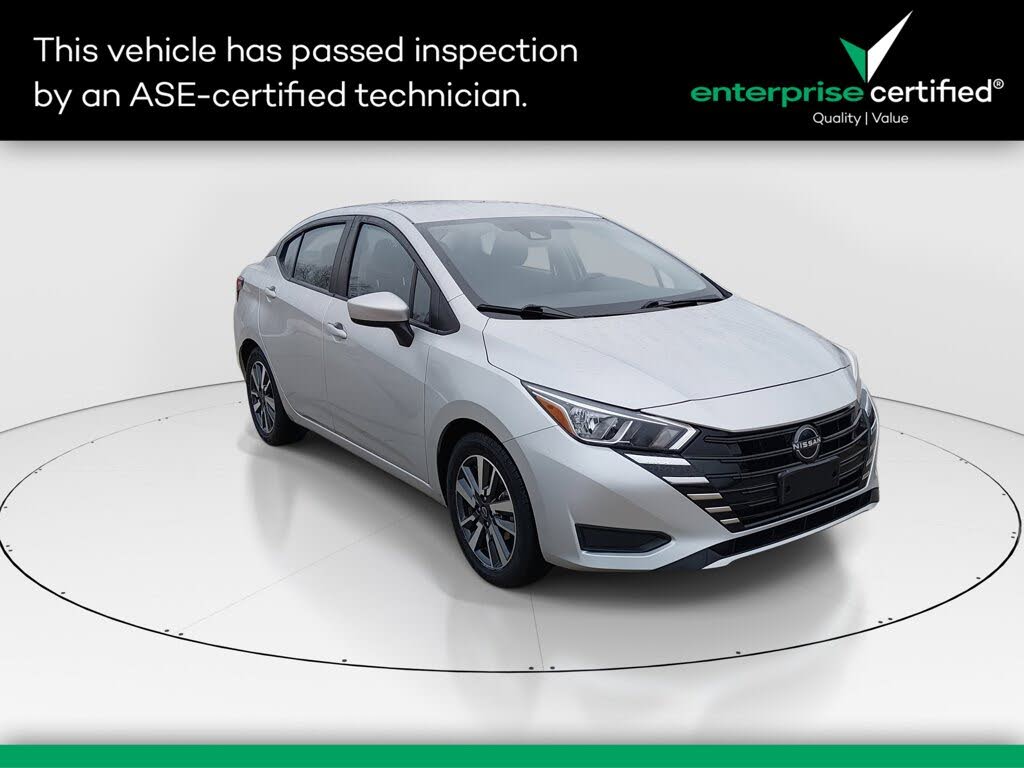 2023 Nissan Versa SV FWD