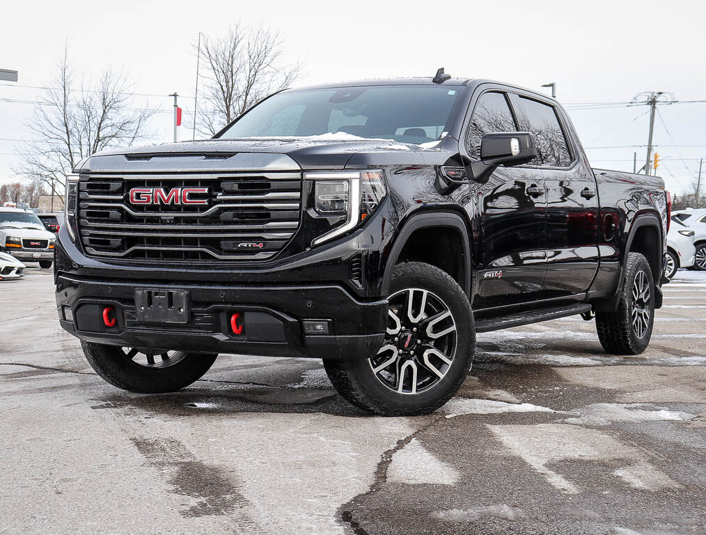 2024 GMC Sierra 1500 AT4 Crew Cab 4WD